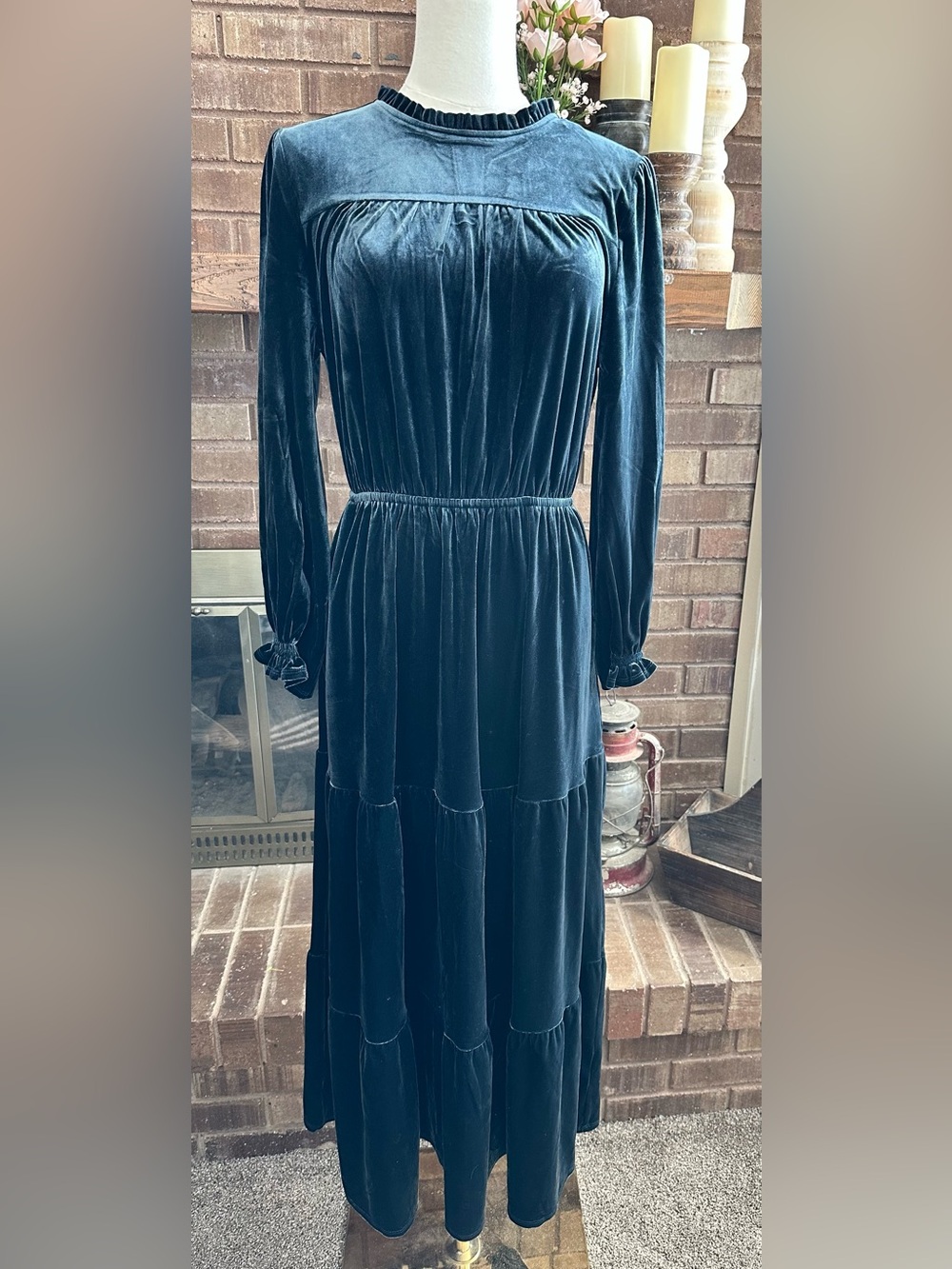 NWT Grade & Gather Teal Blue Velvet Tiered Long Sleeve Midi Dress